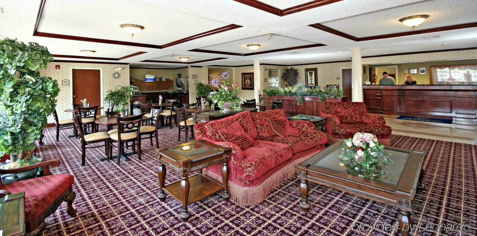 Holiday Inn Express Winston-Salem, An Ihg Hotel Interior photo